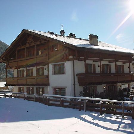 Residence Gruenwald Vals Buitenkant foto